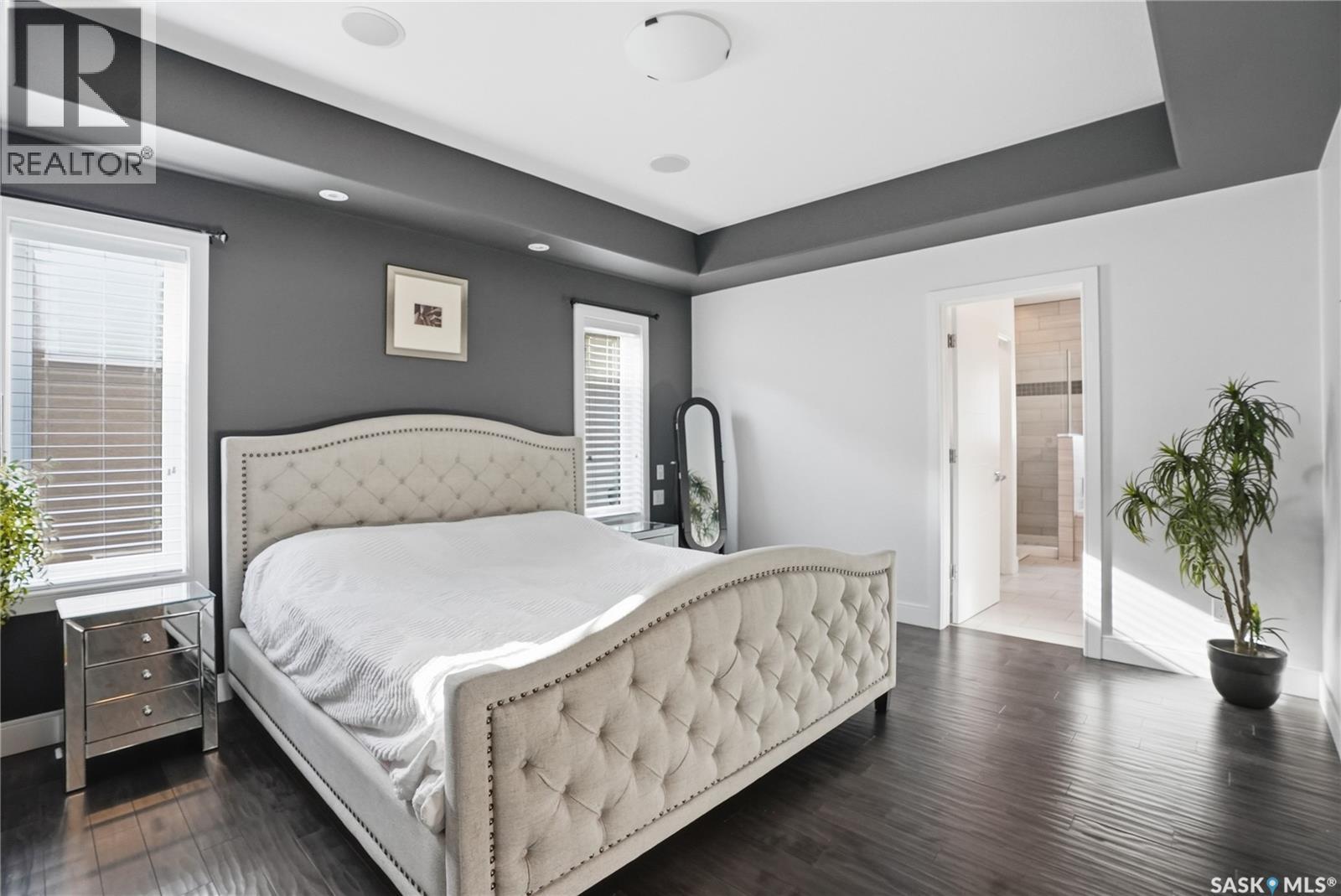 102 Teal Crescent, Saskatoon, SK - Indoor Photo Showing Bedroom