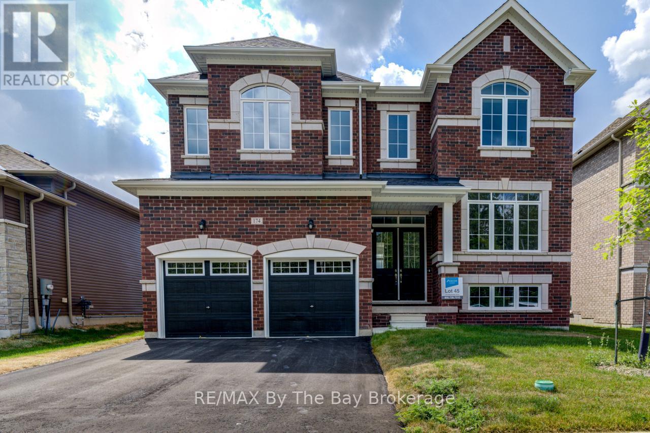 174 Mapleside Drive, Wasaga Beach, ON - Outdoor With Facade