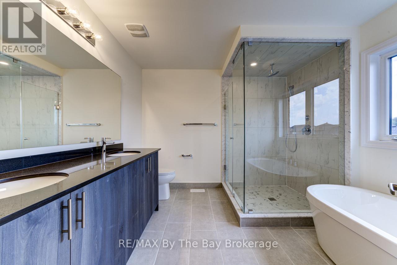 Primary Ensuite - 174 Mapleside Drive, Wasaga Beach, ON - Indoor Photo Showing Bathroom