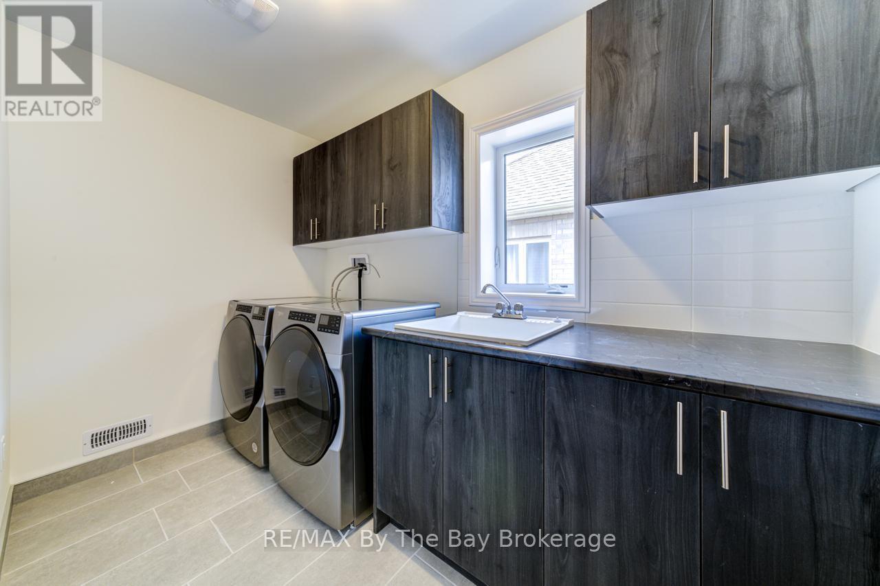Second Floor Laundry - 174 Mapleside Drive, Wasaga Beach, ON - Indoor Photo Showing Laundry Room