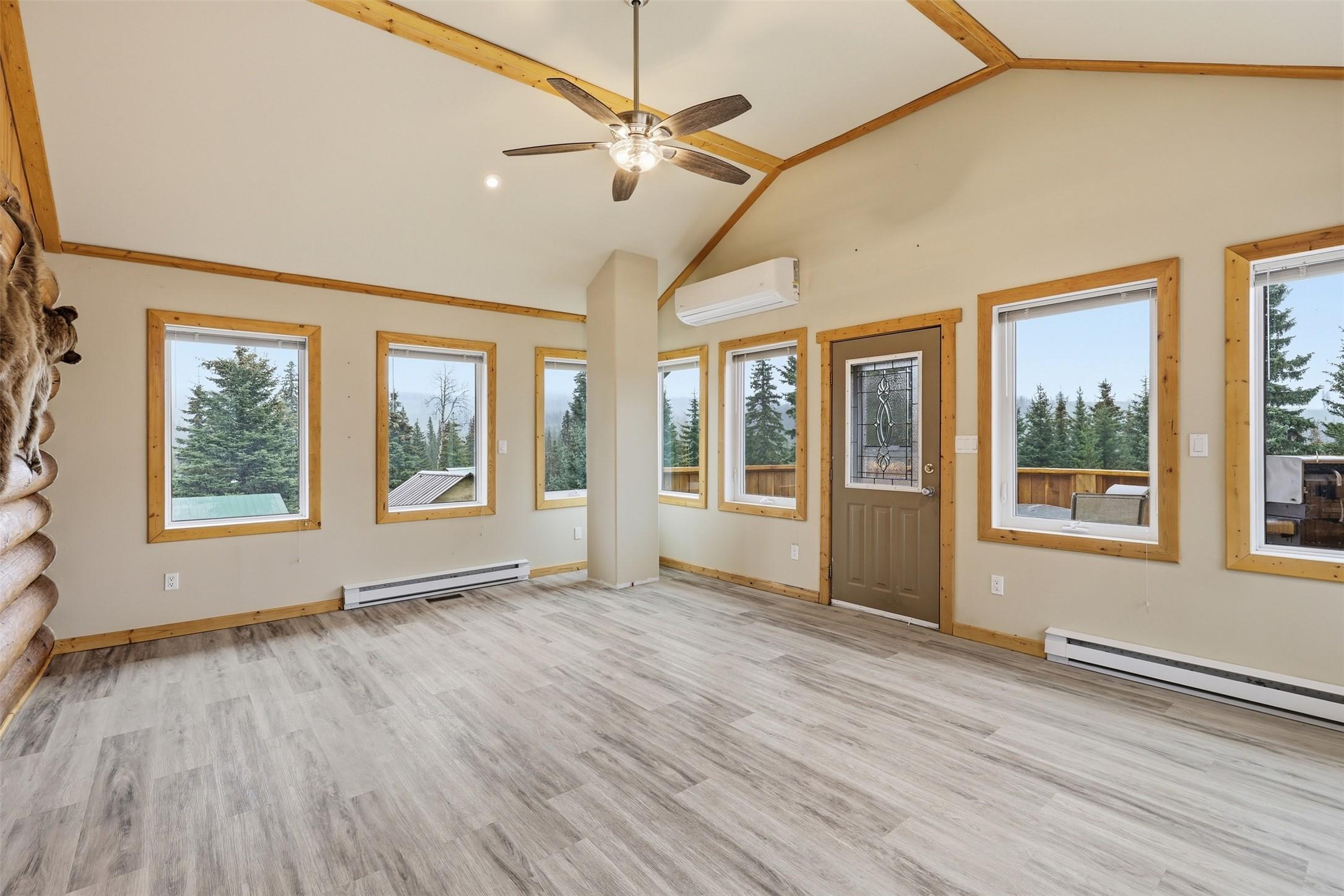 4761 Atwater Road, Logan Lake, BC - Indoor Photo Showing Other Room