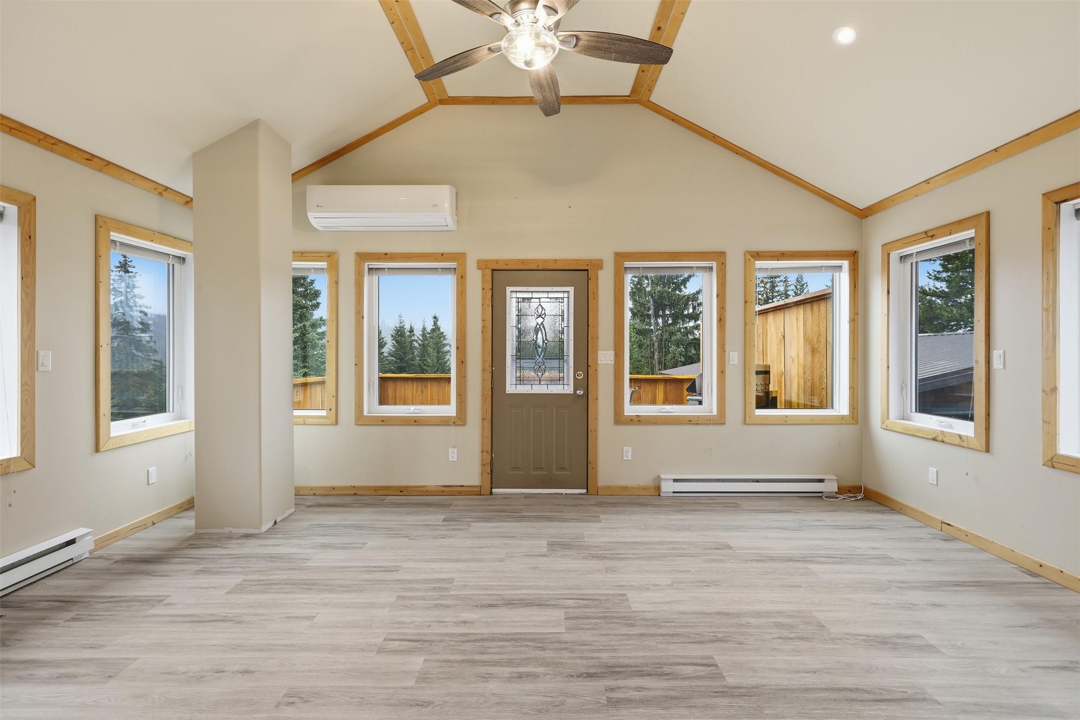 4761 Atwater Road, Logan Lake, BC - Indoor Photo Showing Other Room