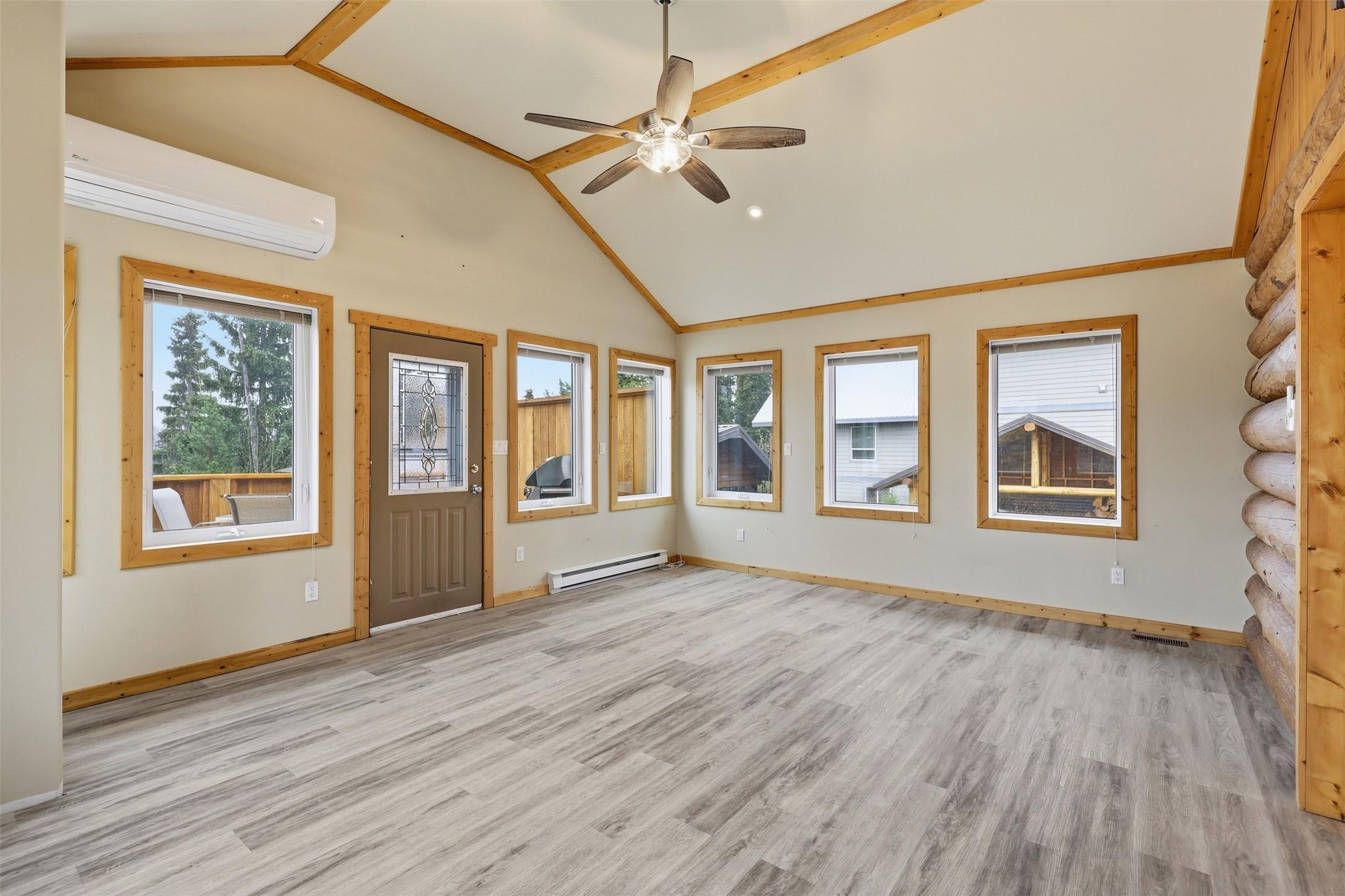 4761 Atwater Road, Logan Lake, BC - Indoor Photo Showing Other Room