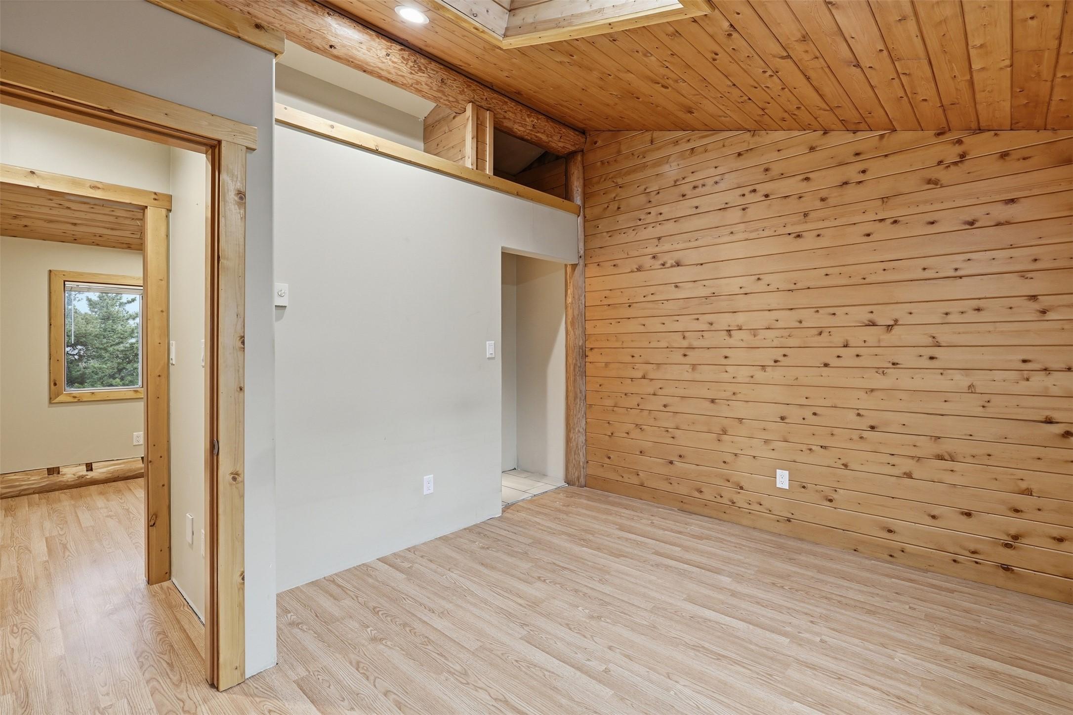 4761 Atwater Road, Logan Lake, BC - Indoor Photo Showing Other Room
