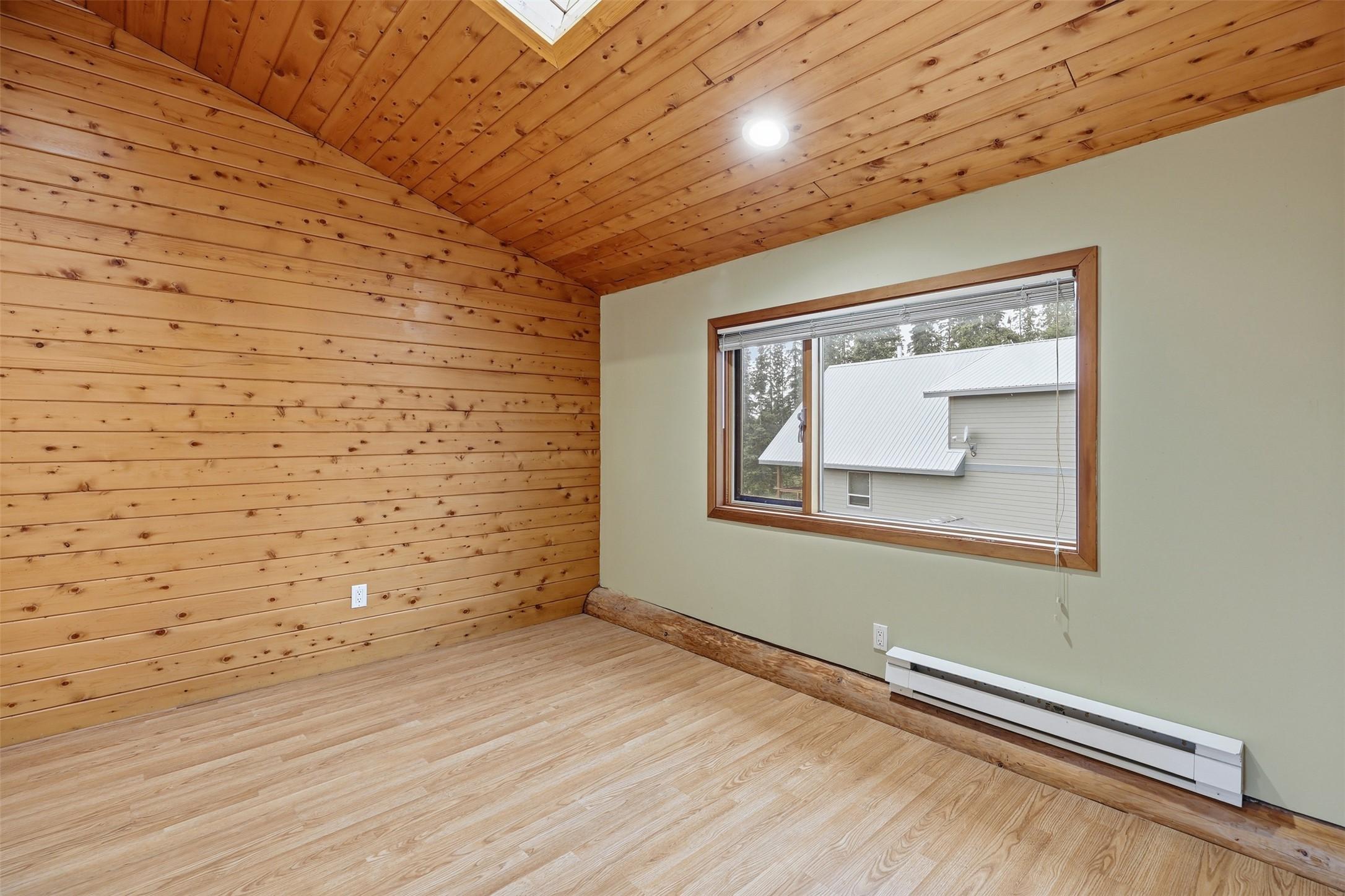 4761 Atwater Road, Logan Lake, BC - Indoor Photo Showing Other Room