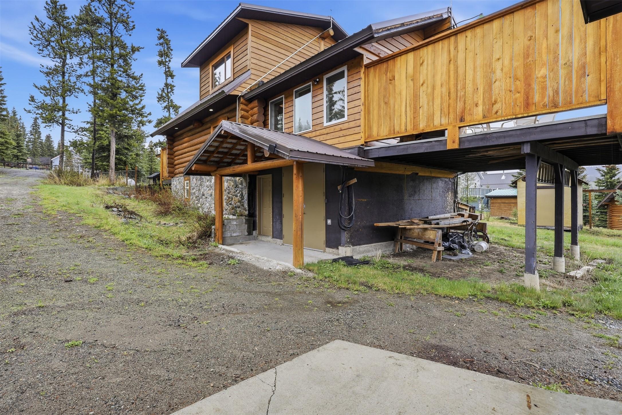 4761 Atwater Road, Logan Lake, BC - Outdoor