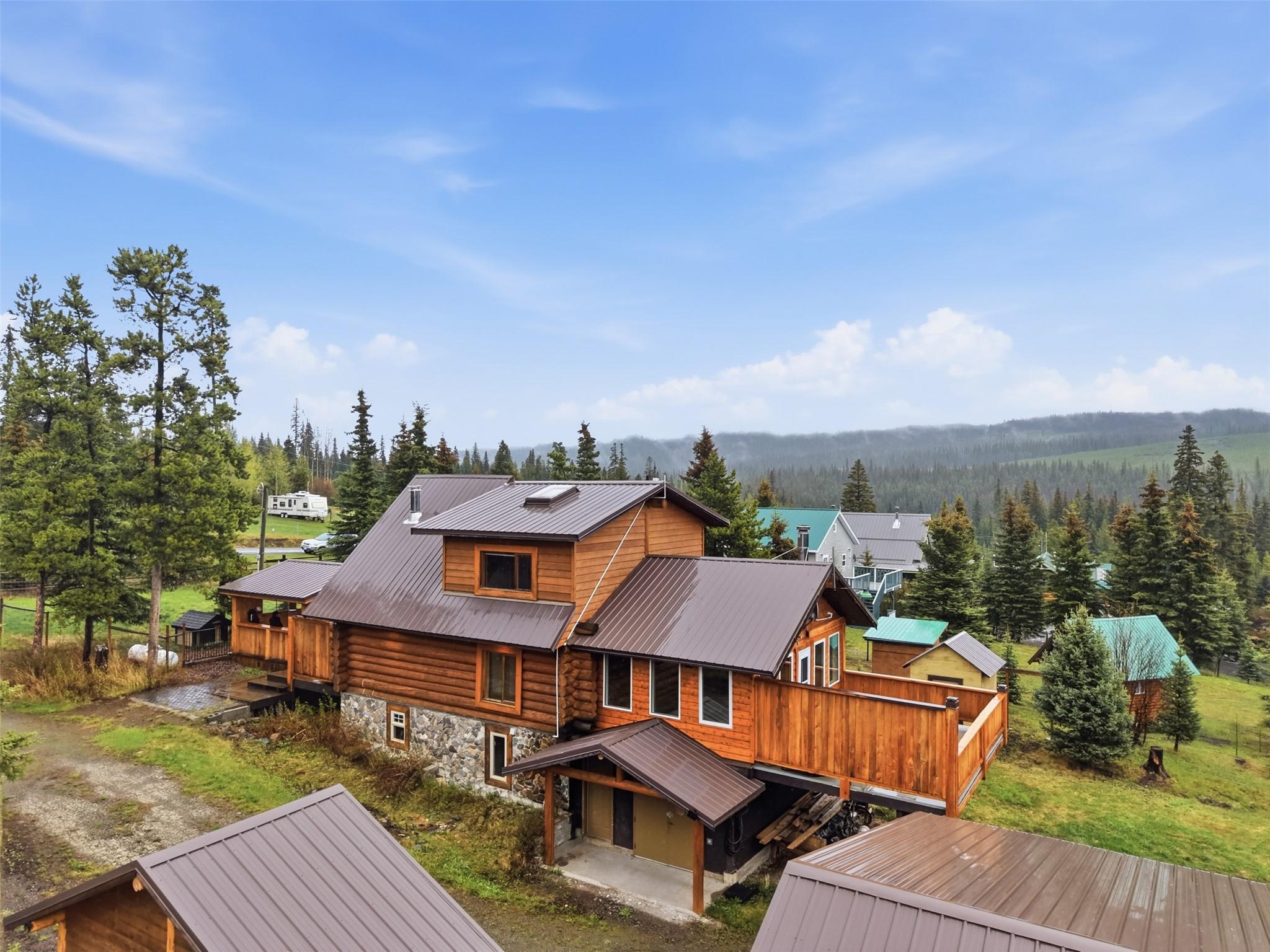 4761 Atwater Road, Logan Lake, BC - Outdoor