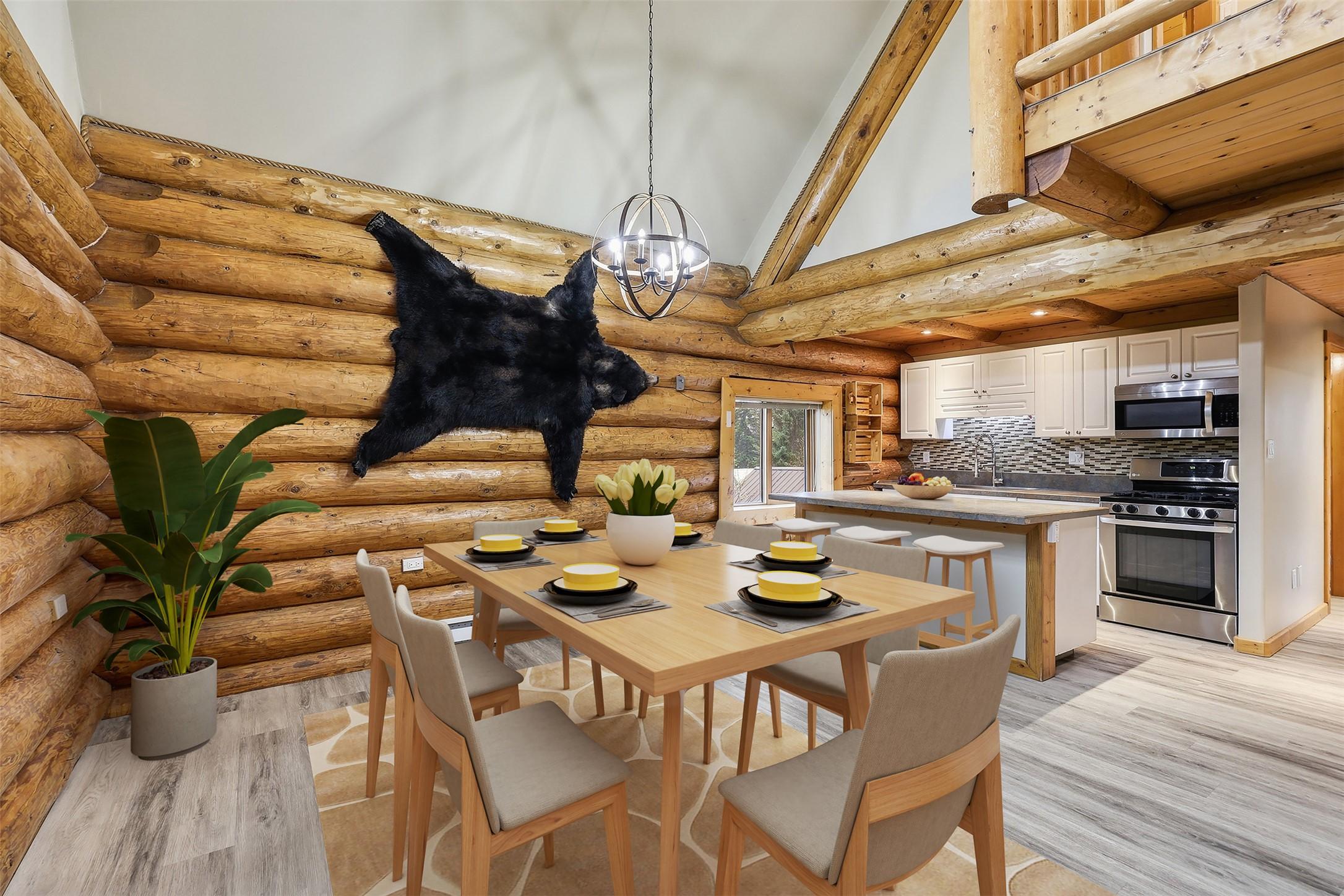 4761 Atwater Road, Logan Lake, BC - Indoor Photo Showing Dining Room