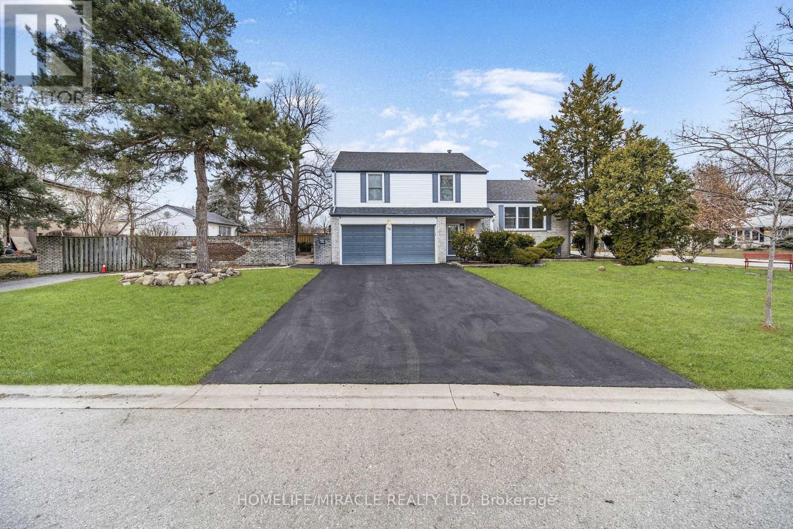 38 River View Drive, Brampton, ON - Outdoor With Facade