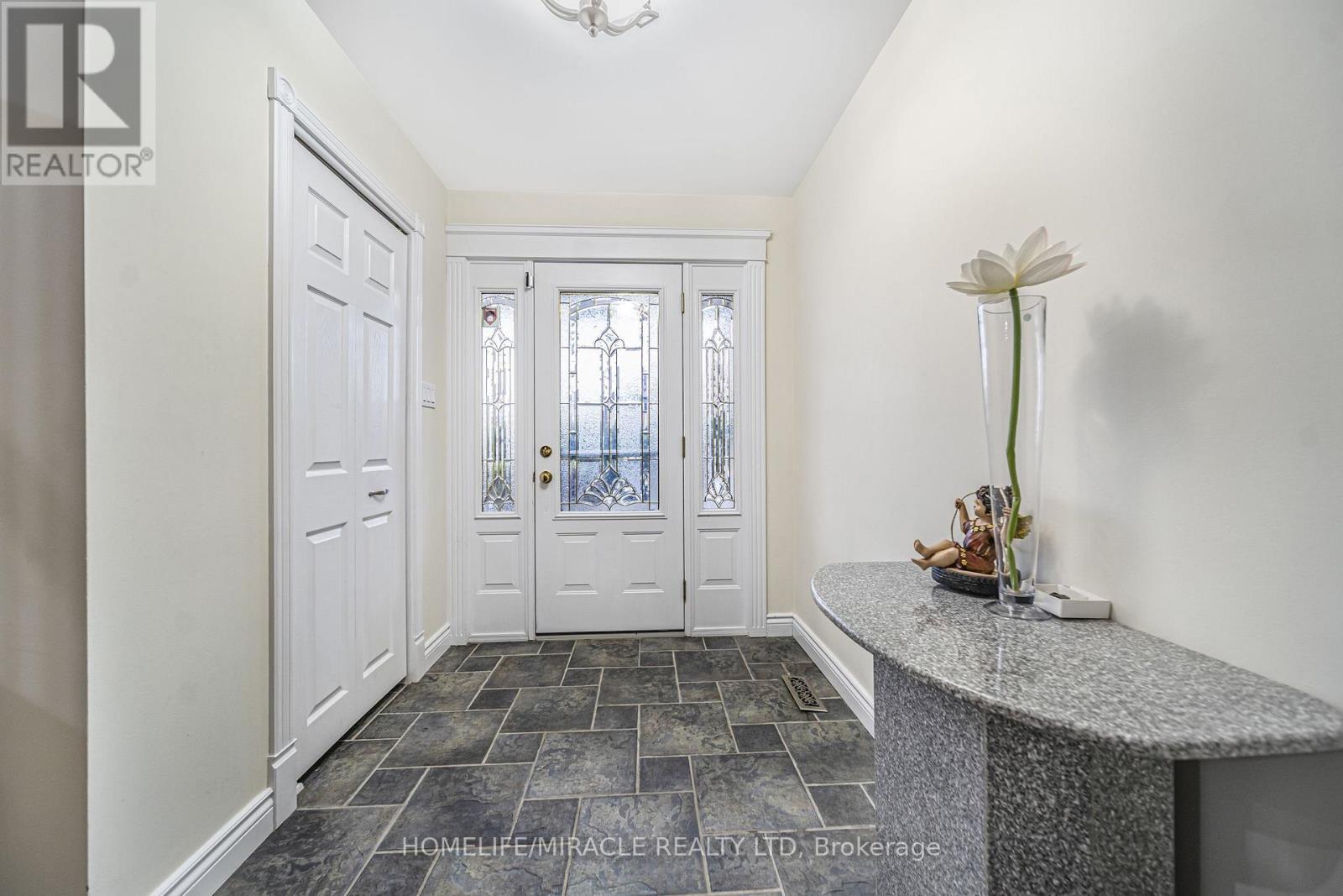 38 River View Drive, Brampton, ON - Indoor Photo Showing Other Room