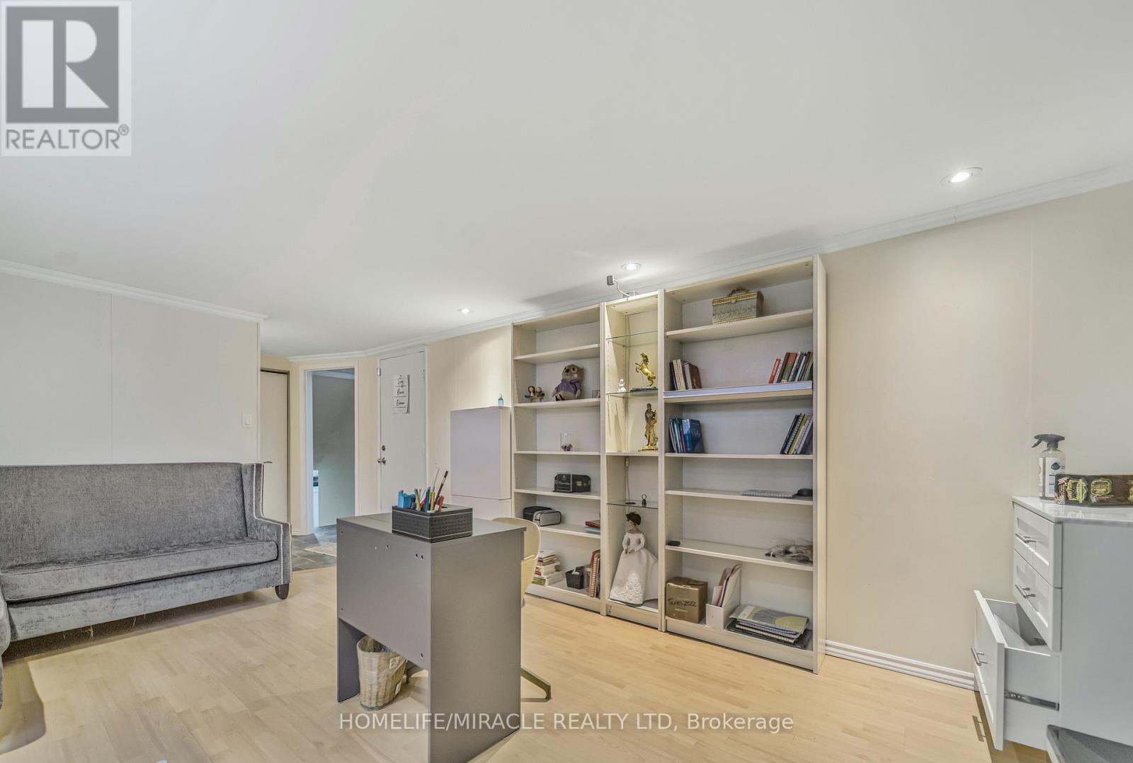 38 River View Drive, Brampton, ON - Indoor