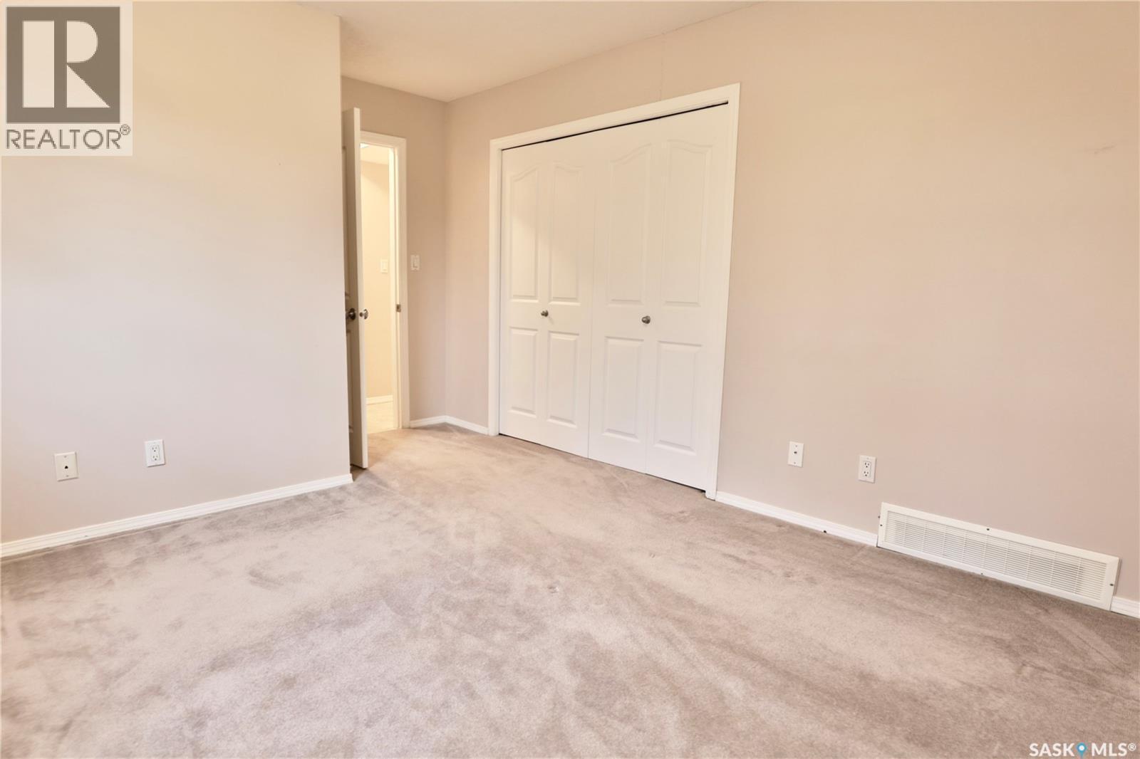 220 Cedar Meadow Drive, Regina, SK - Indoor Photo Showing Other Room