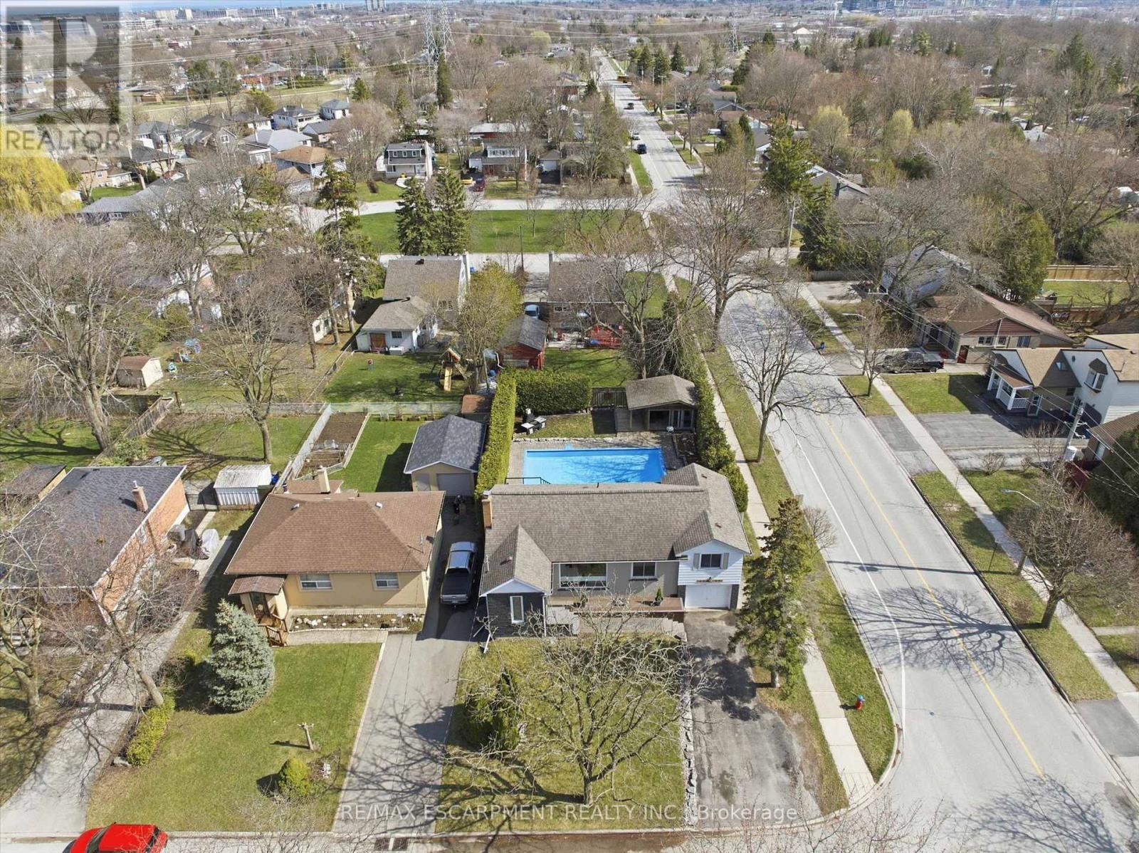 2330 Alma Dale Avenue, Burlington, ON - Outdoor With View