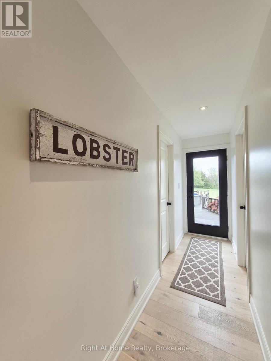 1483 Fifth Ave Louth, St. Catharines (Rural Fourth), ON - Indoor Photo Showing Other Room
