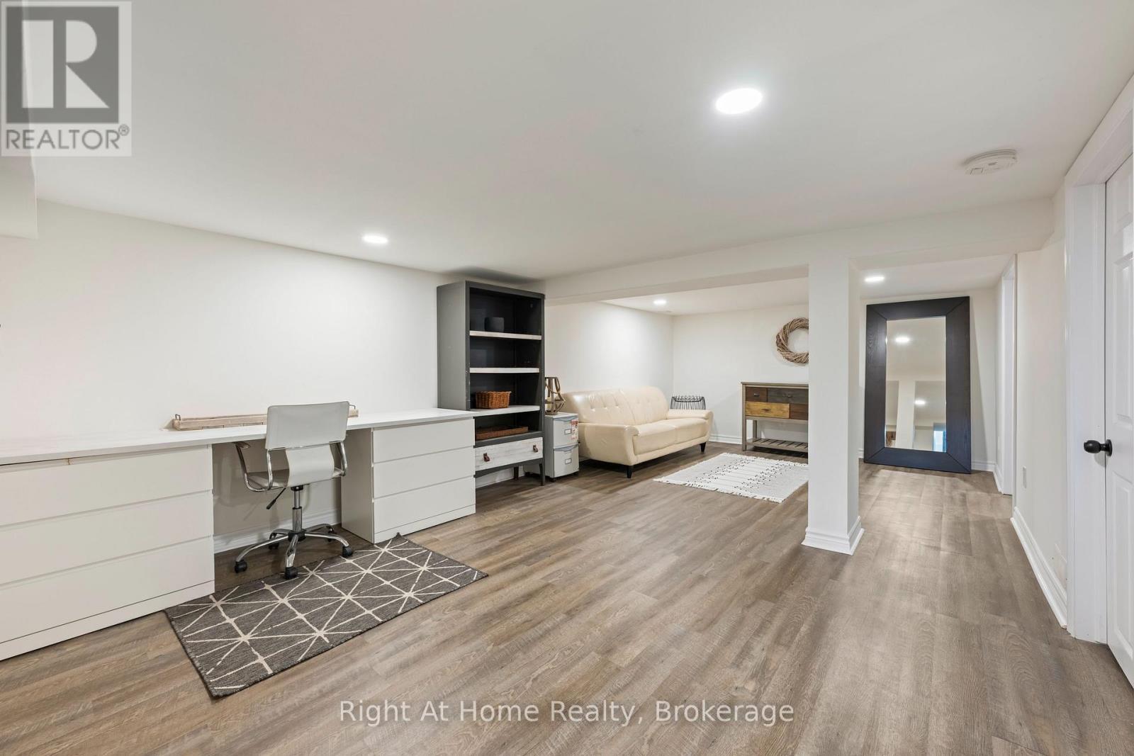 1483 Fifth Ave Louth, St. Catharines (Rural Fourth), ON - Indoor