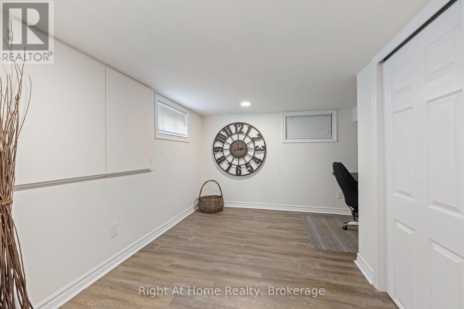 1483 Fifth Ave Louth, St. Catharines (Rural Fourth), ON - Indoor Photo Showing Other Room