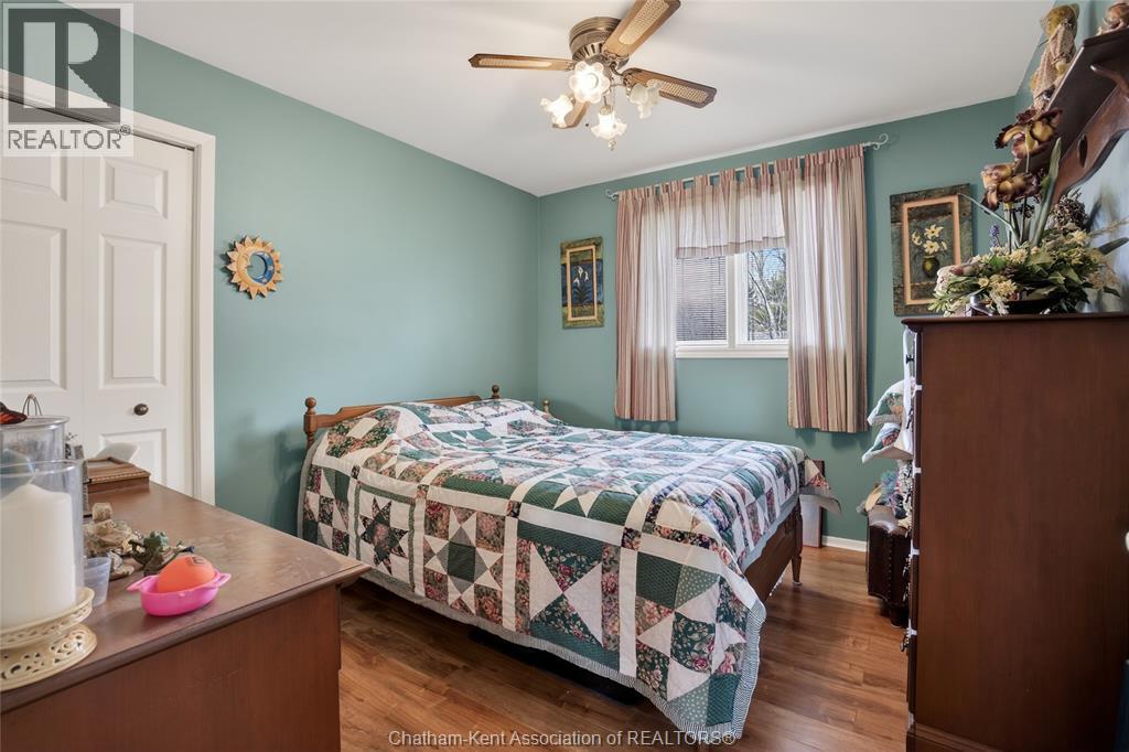 47 Park Lane, Tilbury, ON - Indoor Photo Showing Bedroom