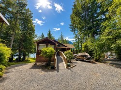 3148 Bay Rd Qualicum Beach, BC V9K 2L7