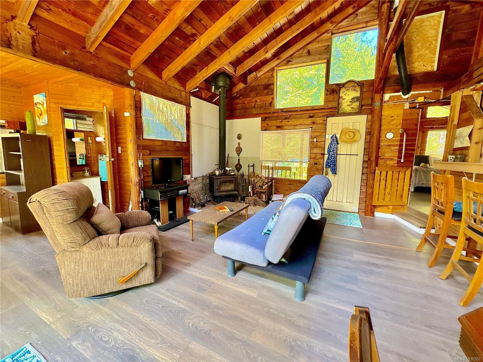 3148 Bay Rd, Qualicum Beach, BC