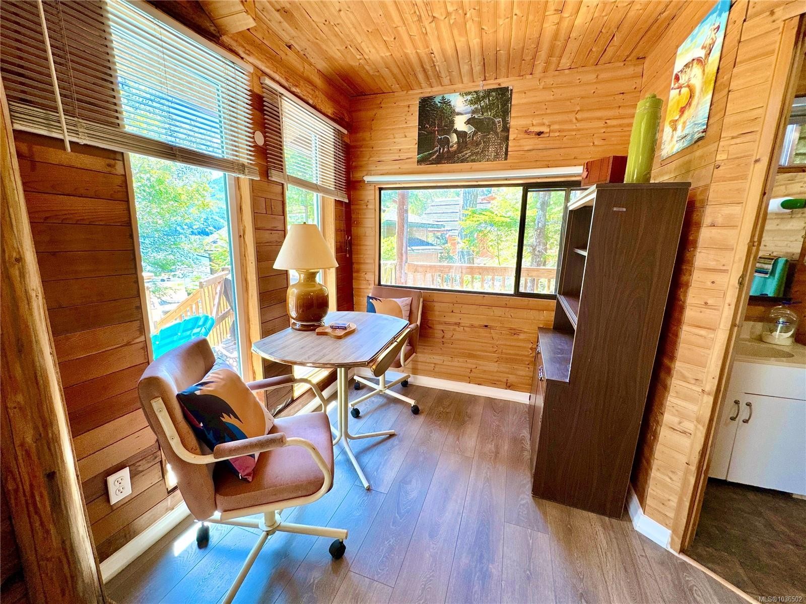 3148 Bay Rd, Qualicum Beach, BC