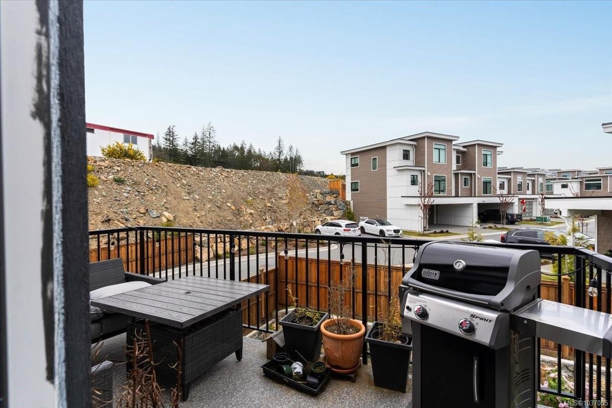 1360 Flint Ave, Langford, BC