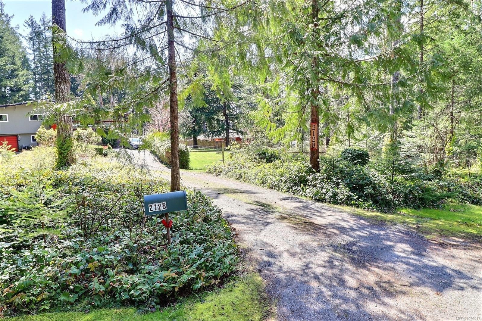 2128 Calais Rd, Duncan, BC