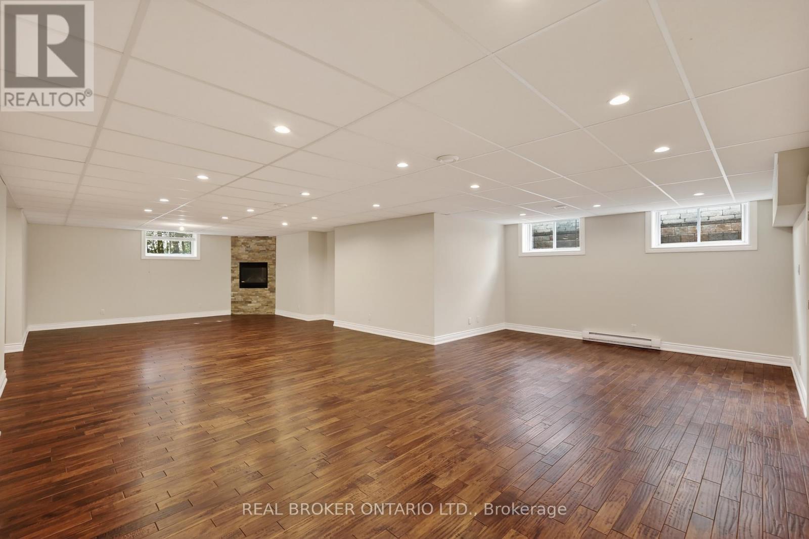 465 Lockmaster Crescent, Ottawa, ON - Indoor