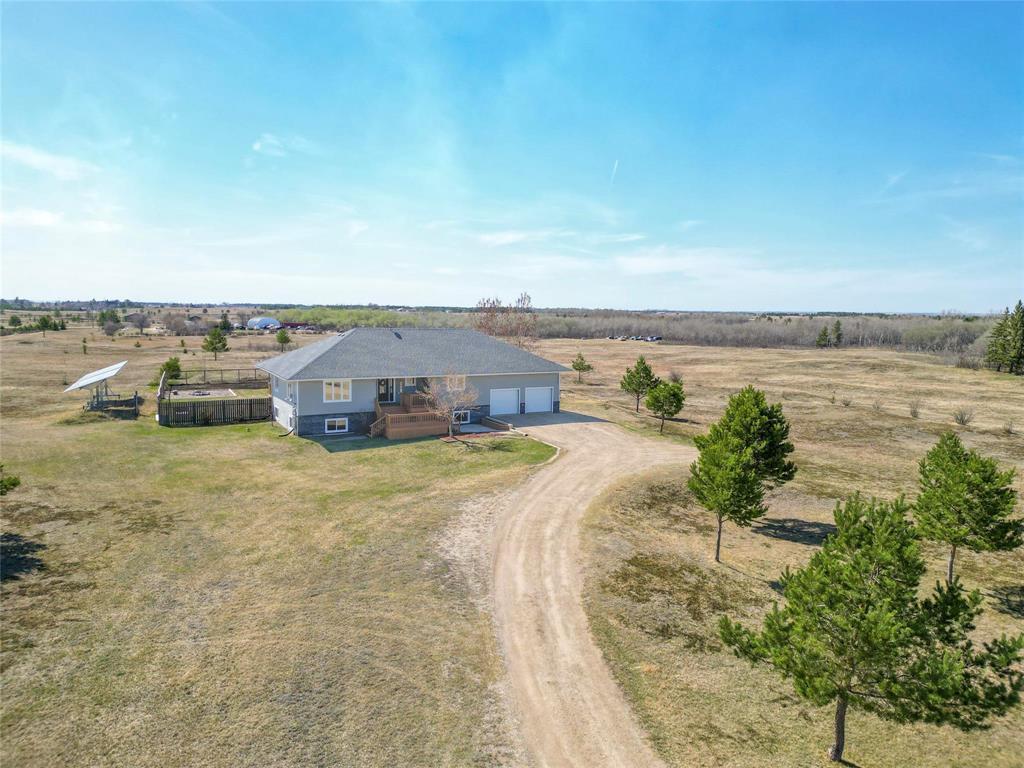 348 Hoops Loop Road, Shilo, MB - Outdoor With View