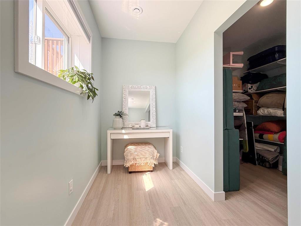 348 Hoops Loop Road, Shilo, MB - Indoor Photo Showing Other Room