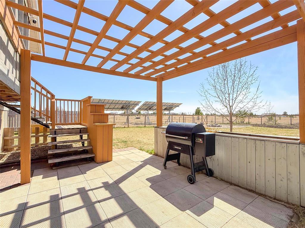 348 Hoops Loop Road, Shilo, MB - Outdoor With Exterior