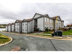 112-1539 Topsail Road Paradise, NL A1L 1R3