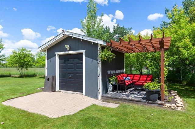 11 Spillway Cove, St Malo, MB