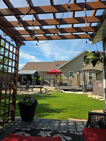 11 Spillway Cove, St Malo, MB