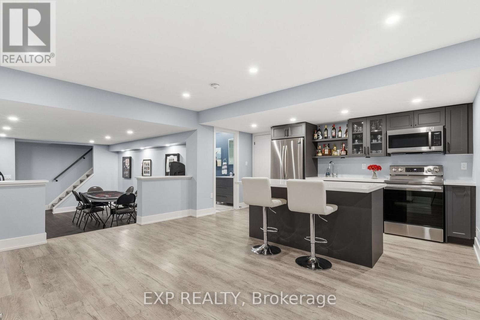 2116 Binbrook Road E, Hamilton, ON - Indoor Photo Showing Kitchen