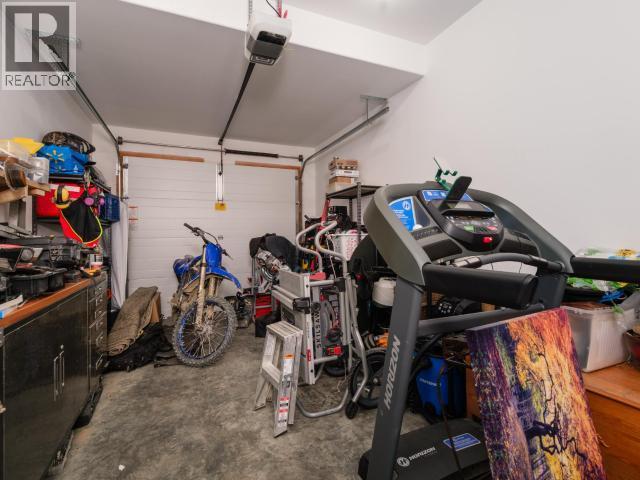 137 Olive May Way, Whitehorse, YT - Indoor Photo Showing Garage