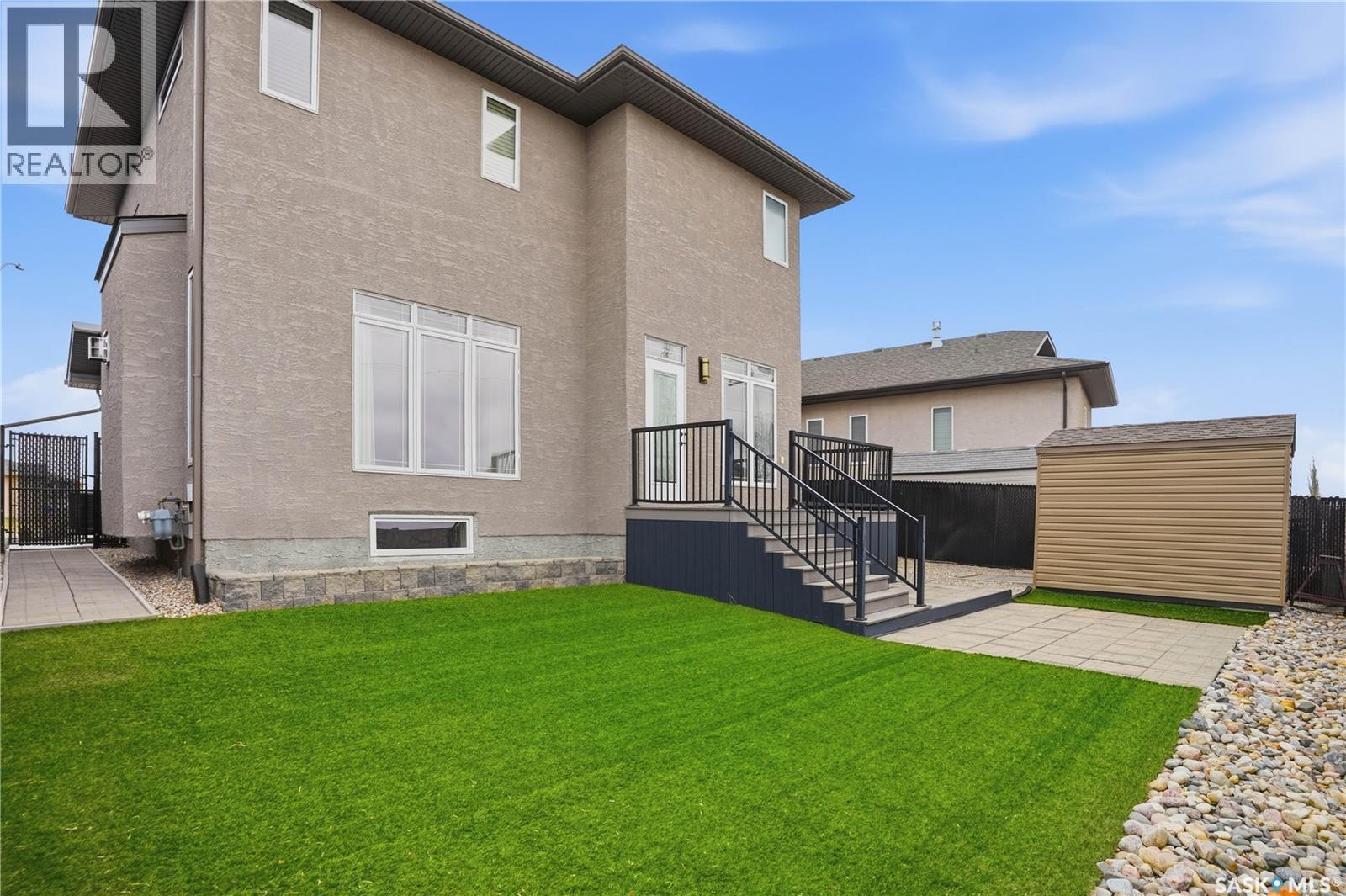 1532 Maple Hill Crescent N, Regina, SK - Outdoor With Exterior