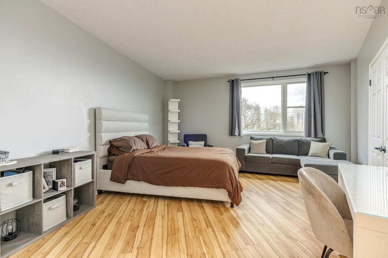 503 1074 Wellington Street, Halifax, NS