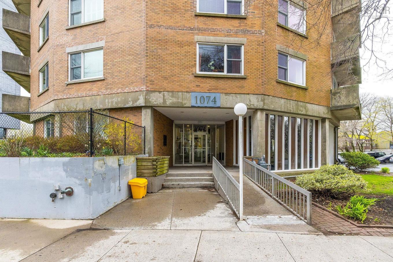 503 1074 Wellington Street, Halifax, NS