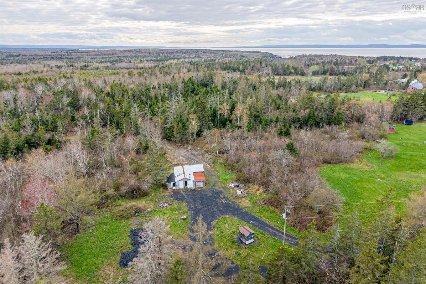 7942 Highway 215, Cambridge, NS