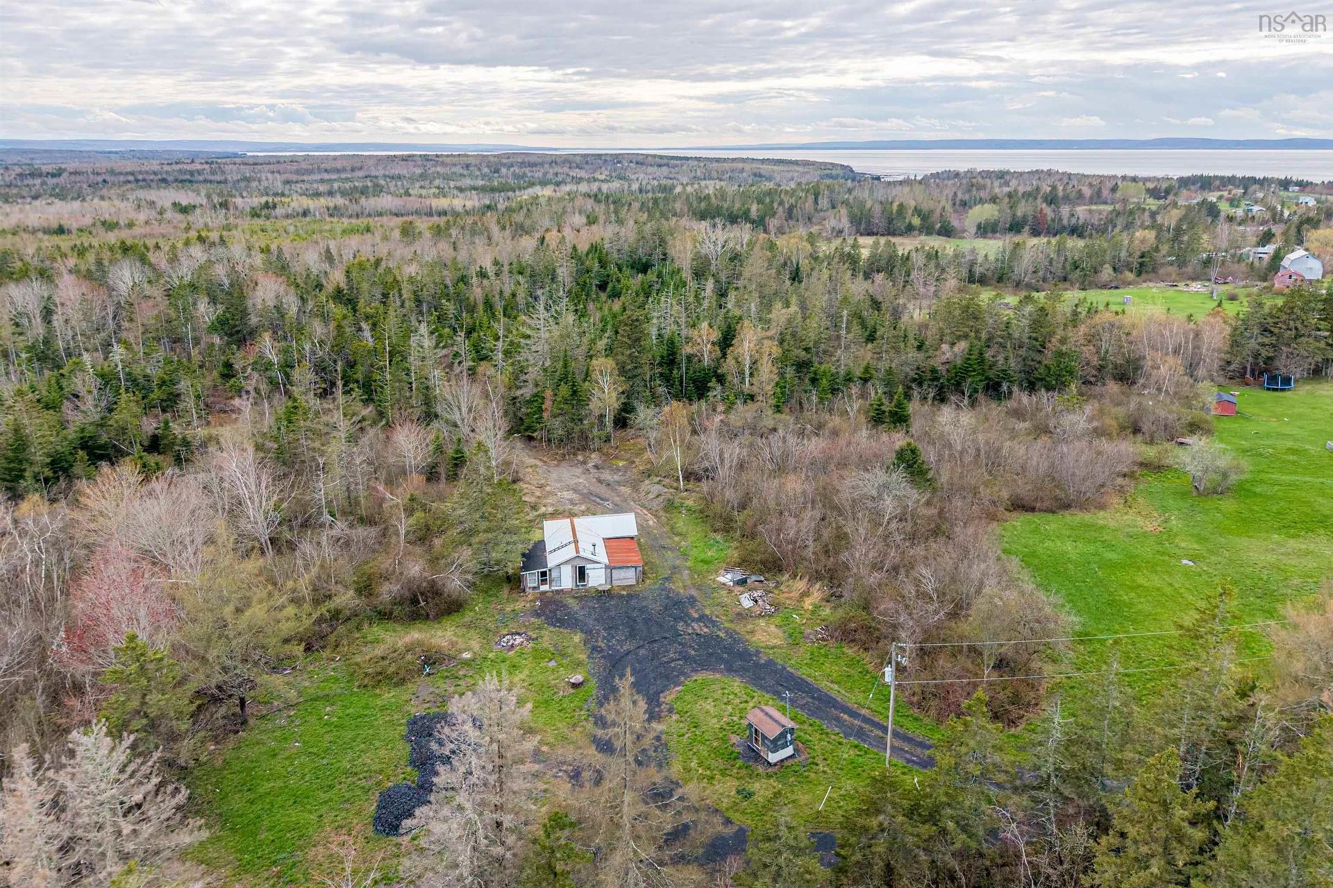 7942 Highway 215, Cambridge, NS