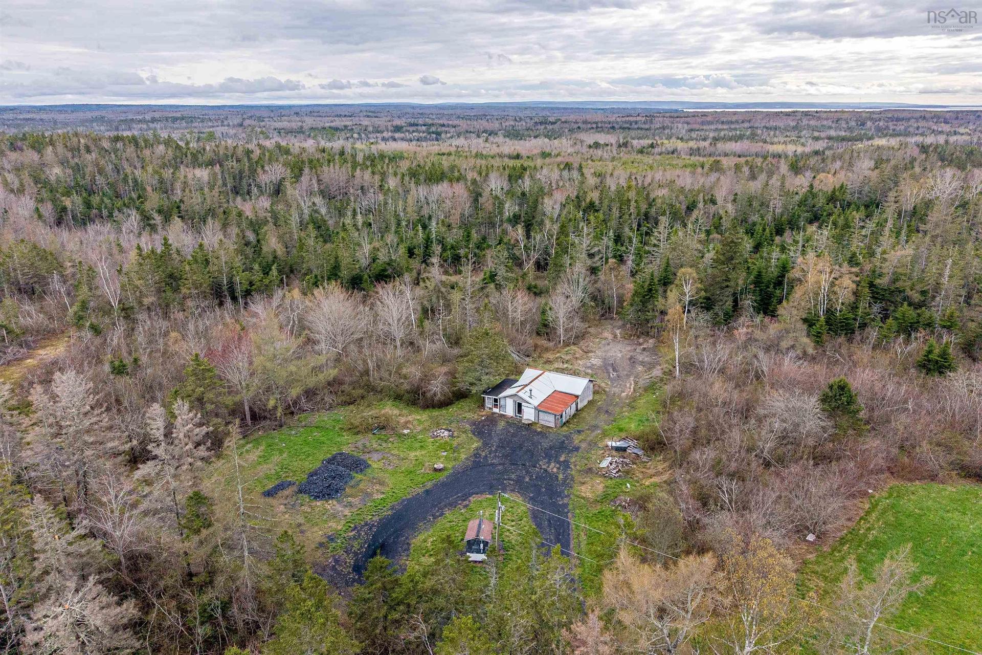 7942 Highway 215, Cambridge, NS