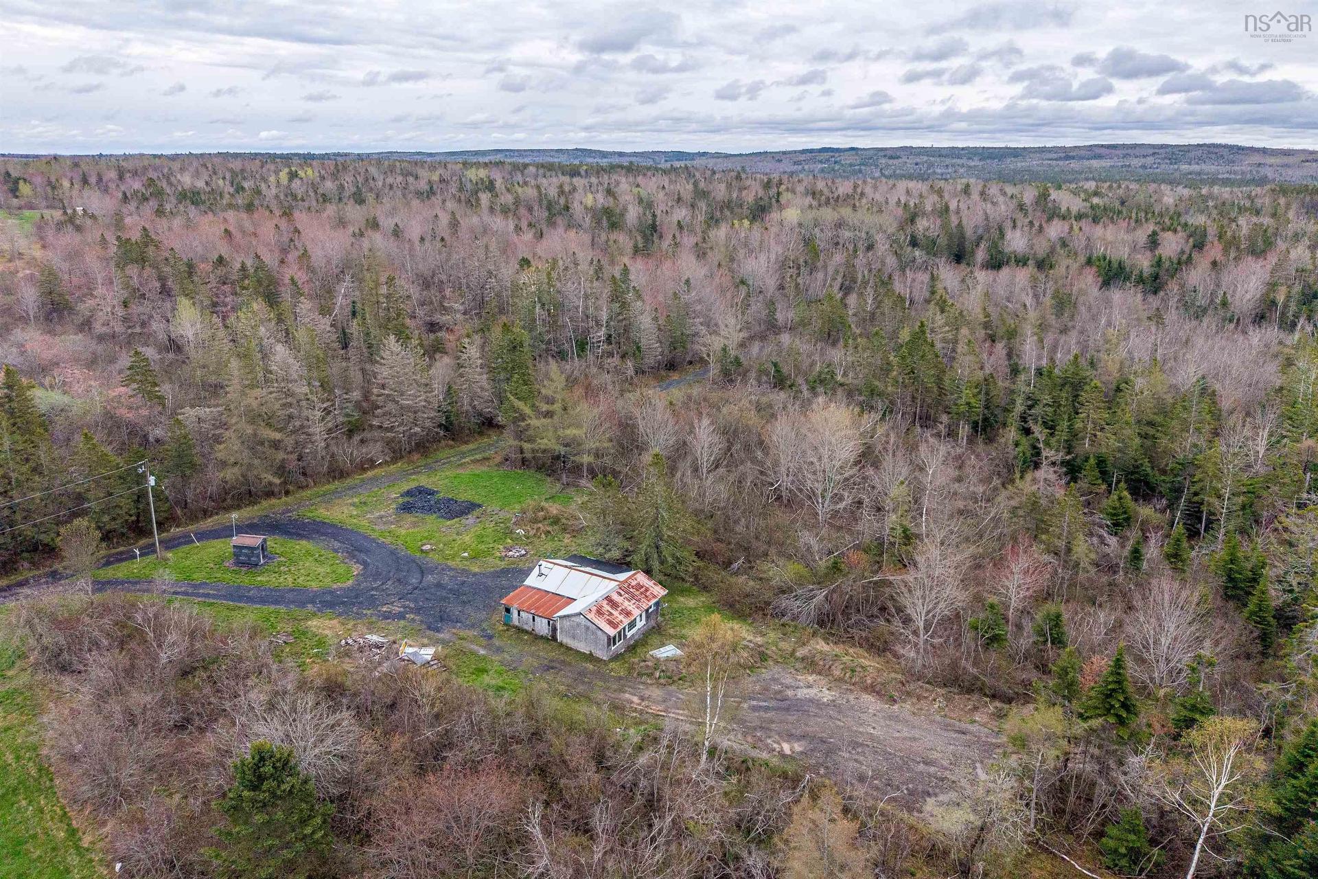 7942 Highway 215, Cambridge, NS