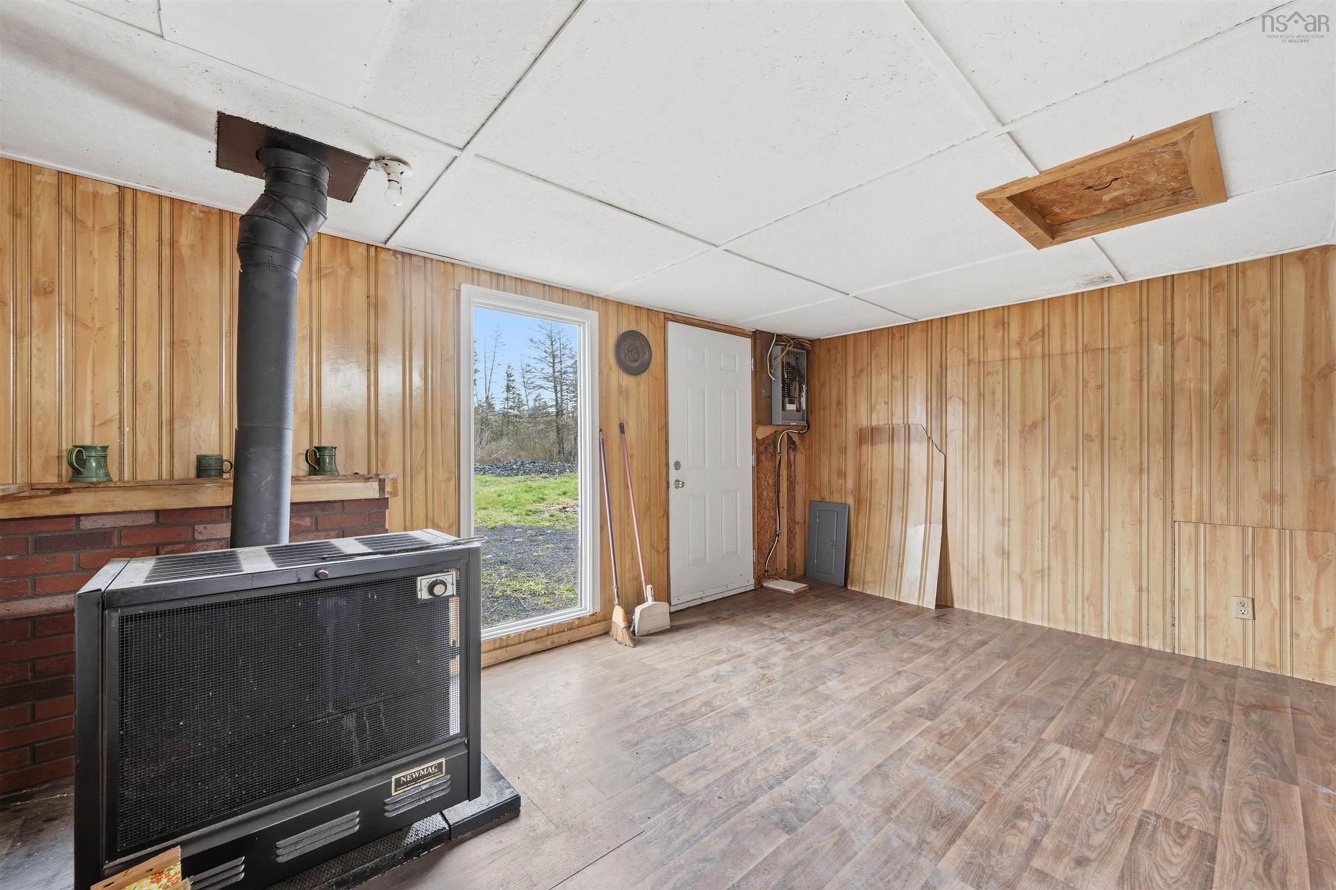 7942 Highway 215, Cambridge, NS