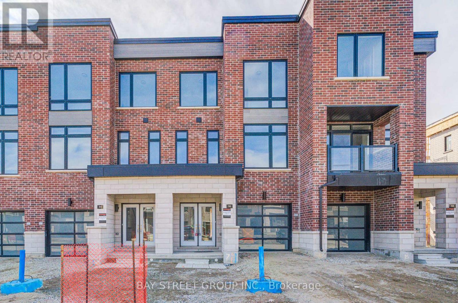 36 Danielle Moore Circle, Toronto, ON - Outdoor With Facade