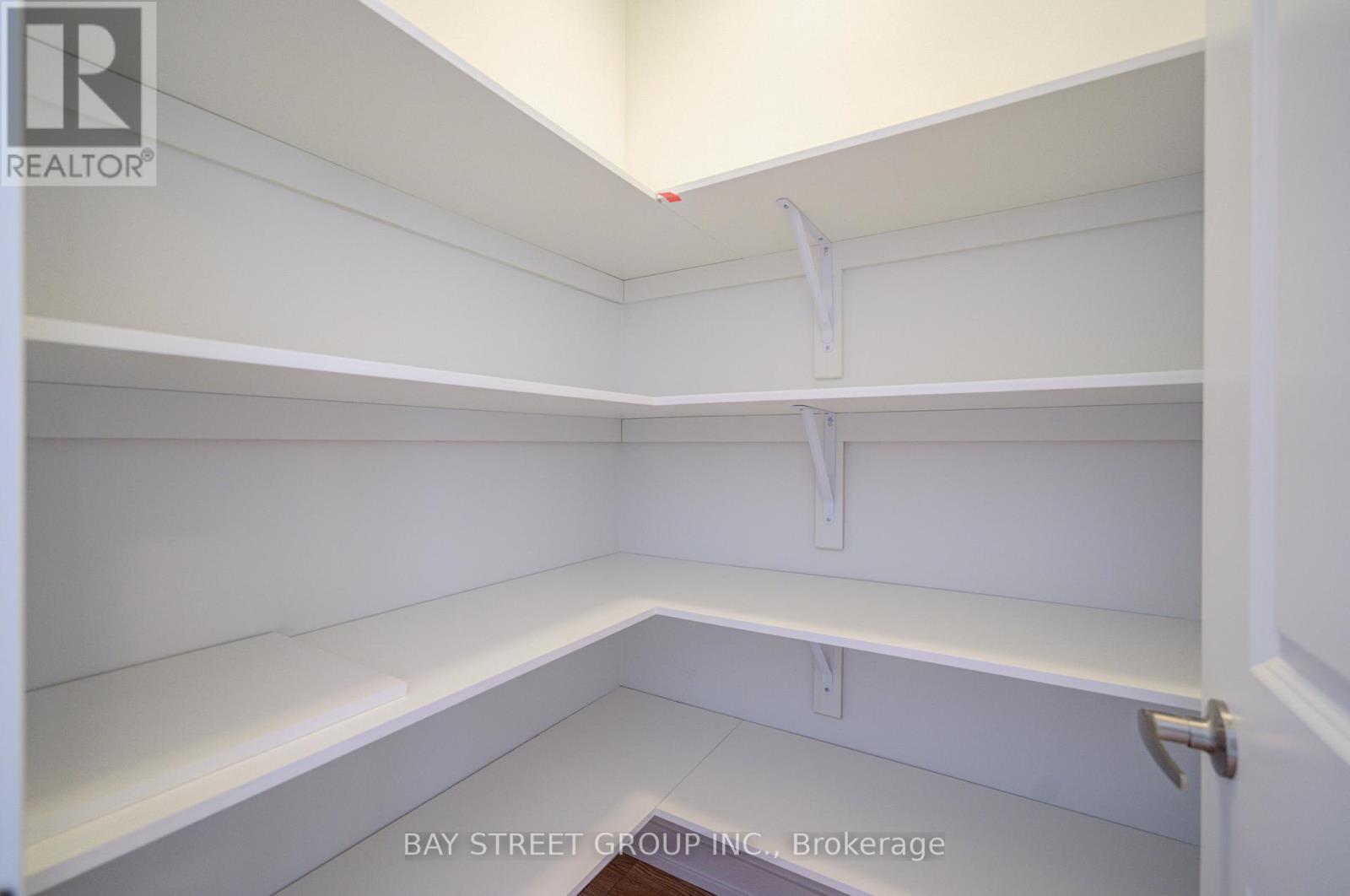 36 Danielle Moore Circle, Toronto, ON - Indoor With Storage