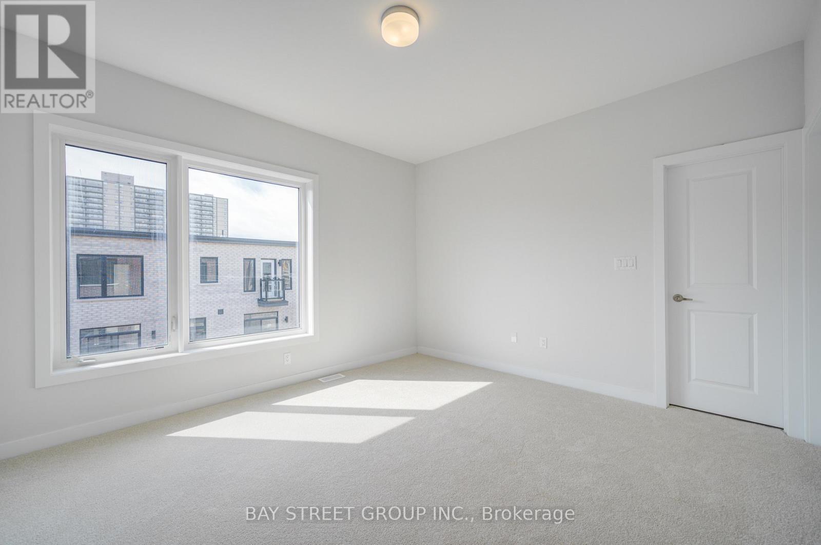 36 Danielle Moore Circle, Toronto, ON - Indoor Photo Showing Other Room