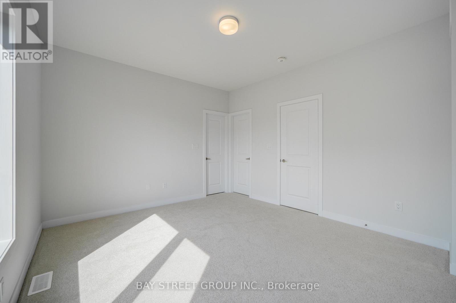 36 Danielle Moore Circle, Toronto, ON - Indoor Photo Showing Other Room