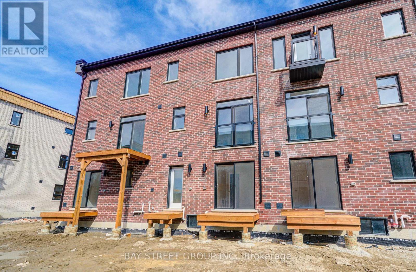 36 Danielle Moore Circle, Toronto, ON - Outdoor With Exterior