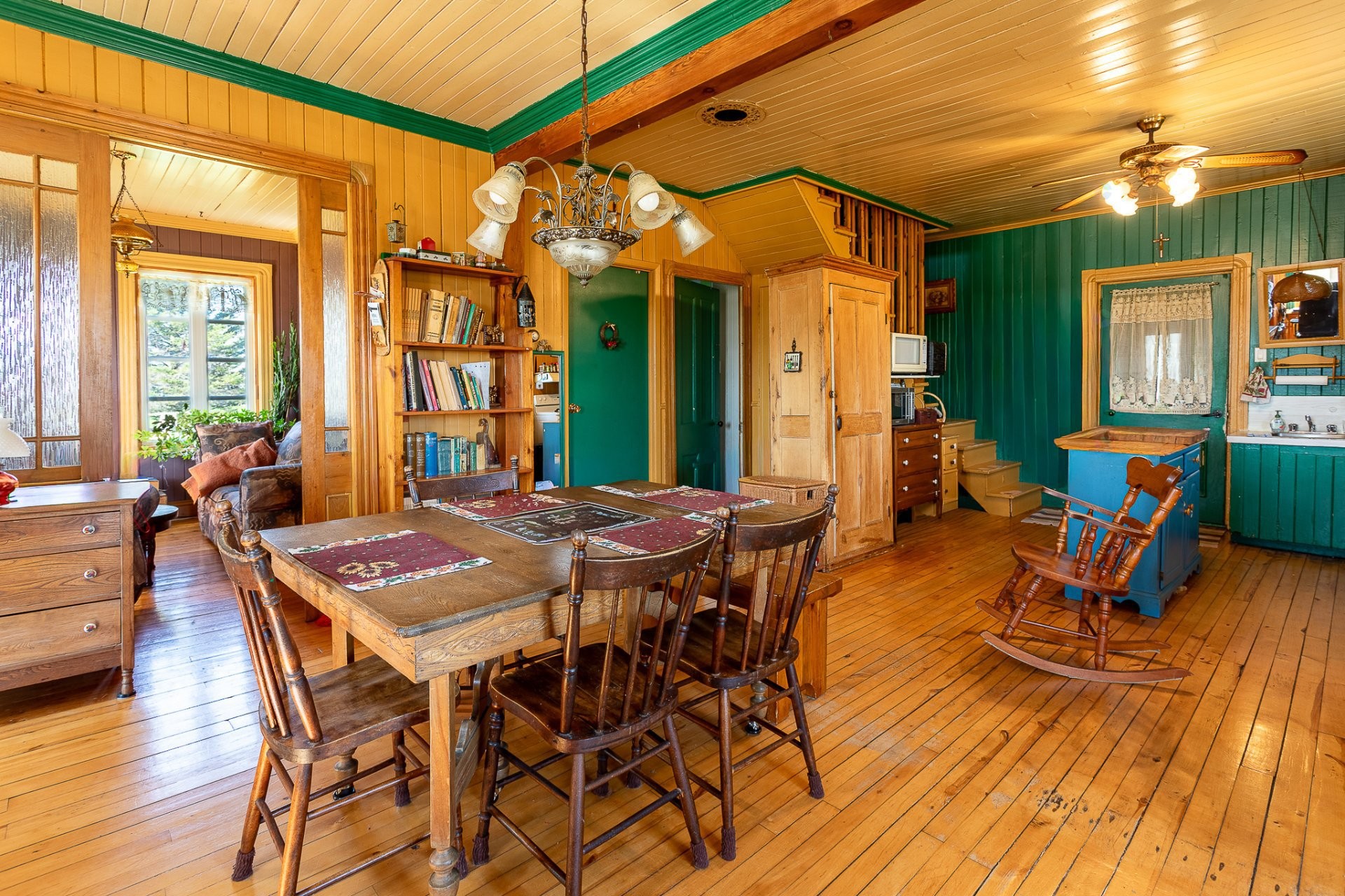 Dining Room - 181 Rg St-Augustin, Saint-Prosper-De-Champlain, QC - Indoor Photo Showing Dining Room