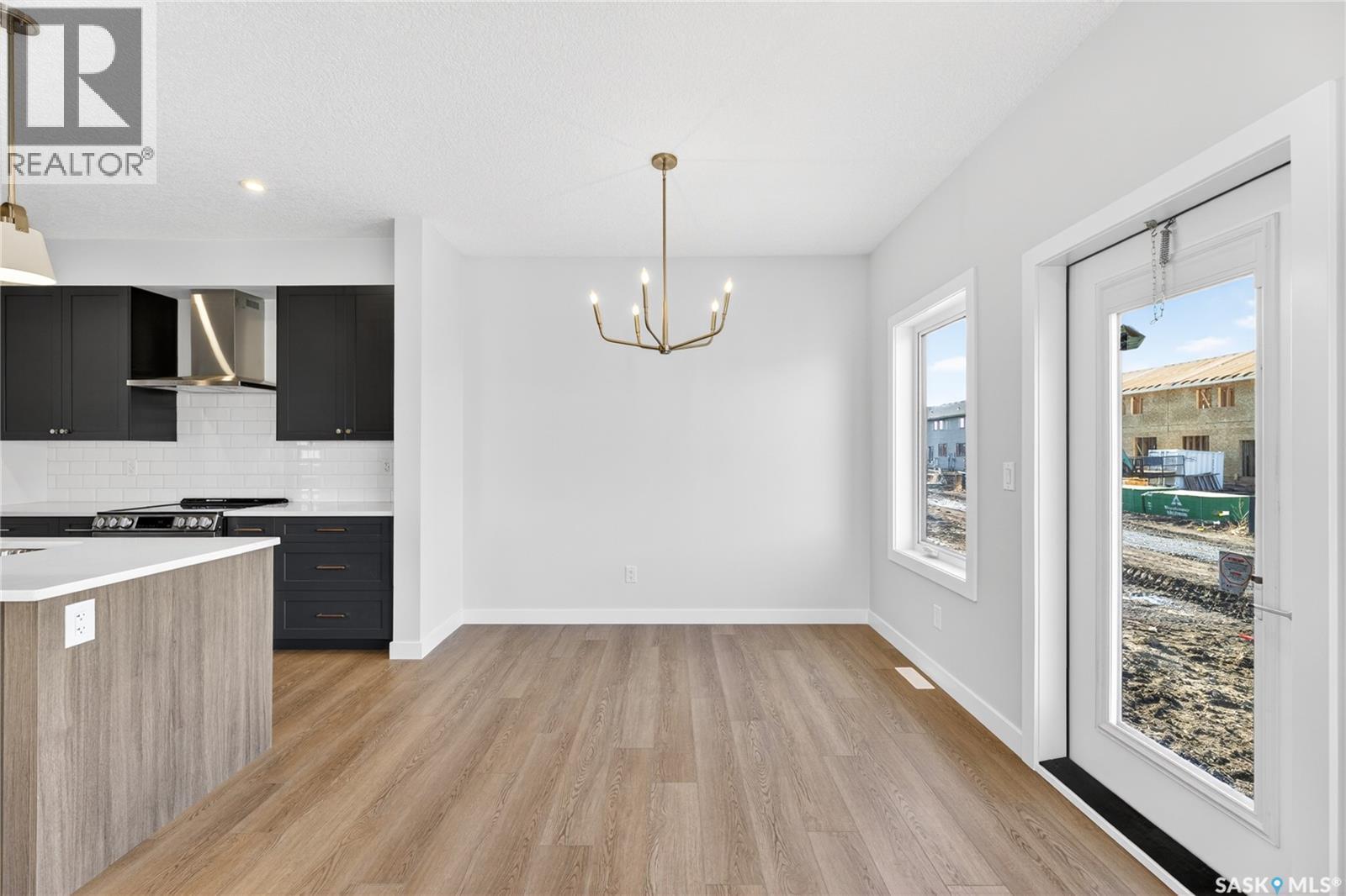 2 830 Brighton Boulevard, Saskatoon, SK - Indoor Photo Showing Kitchen